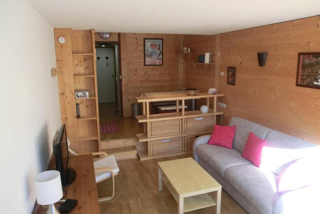 Appartement Studio Front De Neige, Acces Direct Aux Pistes Isola 2000 Exterior photo